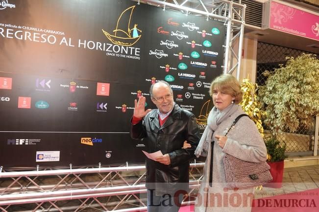 Estreno de 'Regreso al horizonte' en el cine Rex