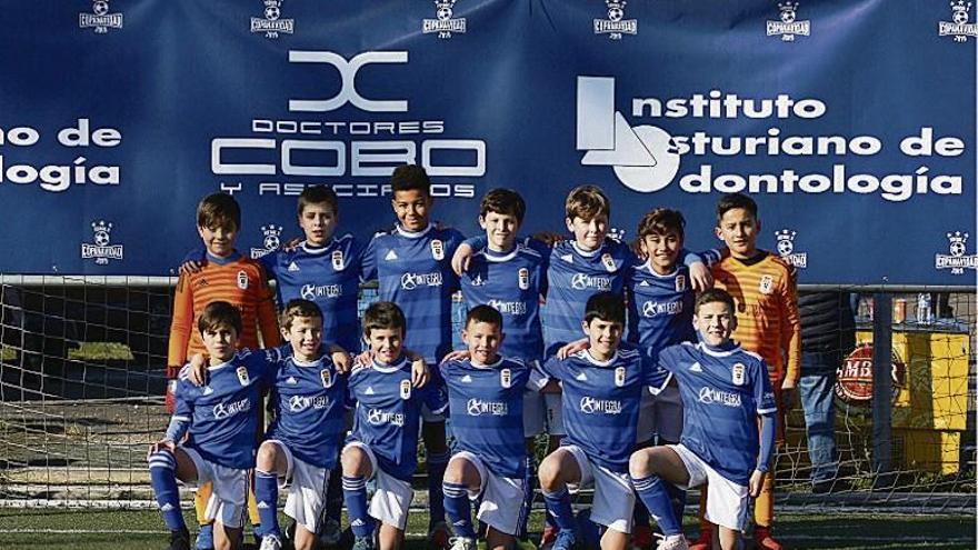 El benjamín del Oviedo, en la Copa Navidad del Vallobín.