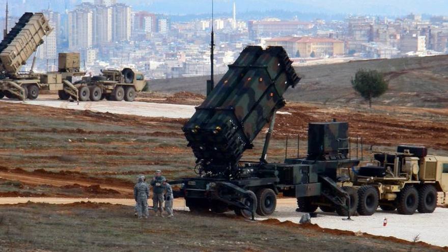 España desplegará en Turquía una batería antiaérea de misiles y 130 militares