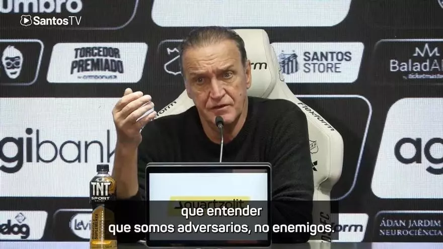 Cuca revela la conversación con Neymar sobre su expulsión: "No fue homófobo ni racista"
