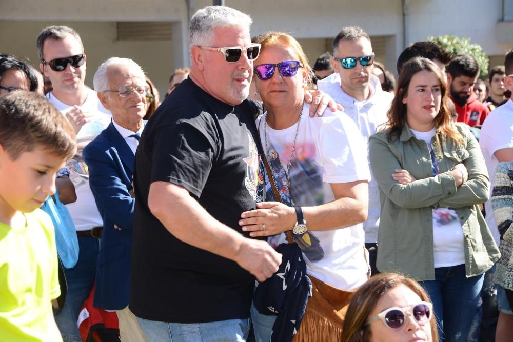 "Seguro que murió sonriendo detrás del casco. Así que os pido que no lloréis por él", dijo su padre