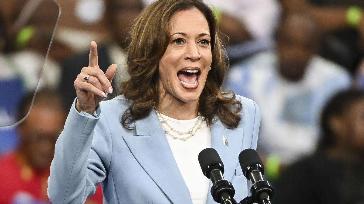 Kamala Harris aún no ha elegido a su candidato a vicepresidente.