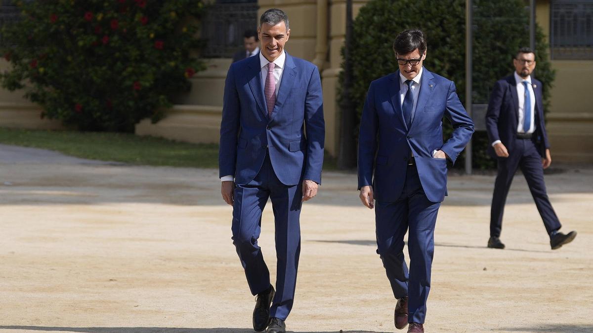 El PSC ampliará sus funciones en la dirección del PSOE para  apuntalar  a Sánchez en plena crisis