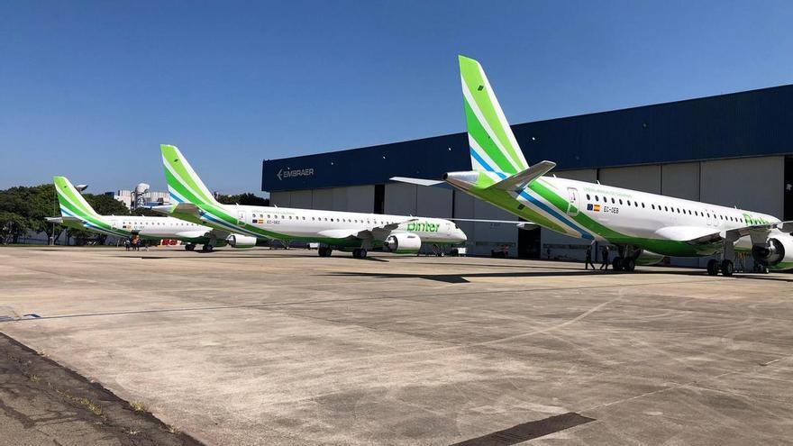 Binter recibe tres nuevos aviones y suma ya cuatro de los cinco que operarán en la ruta hacia Madrid