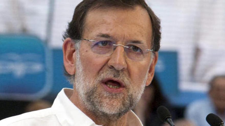 Rajoy afirma que el PSOE es ya &quot;el final de un ciclo&quot;