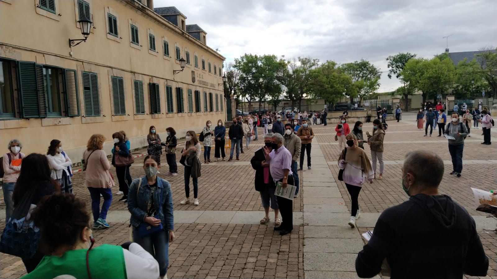 GALERÍA | Más de 2.000 opositores pugnan en Zamora por una plaza de profesor