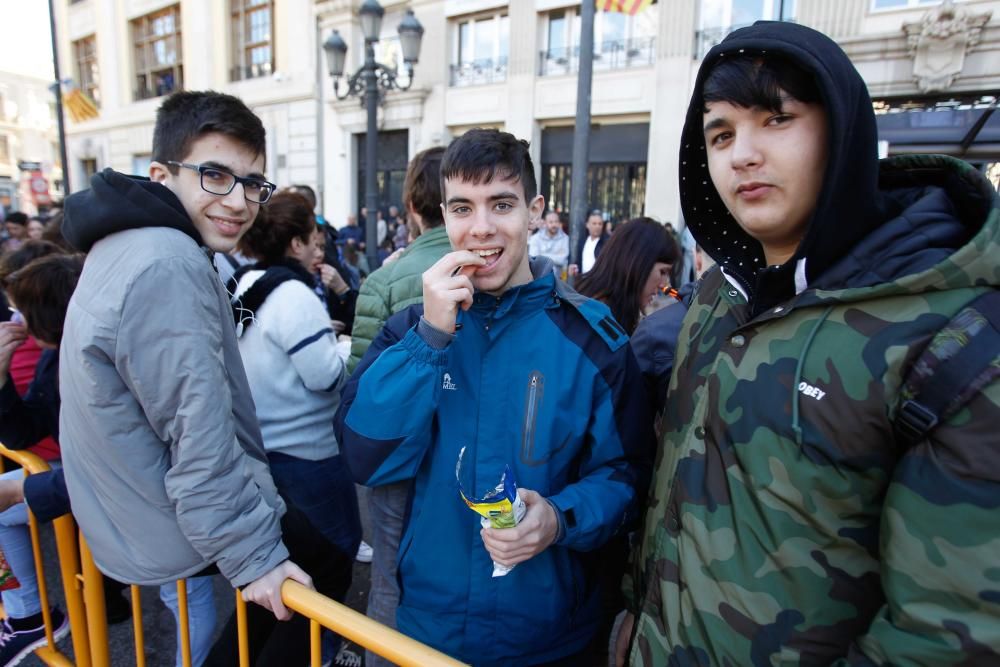 Búscate en la mascletà del 12 de marzo