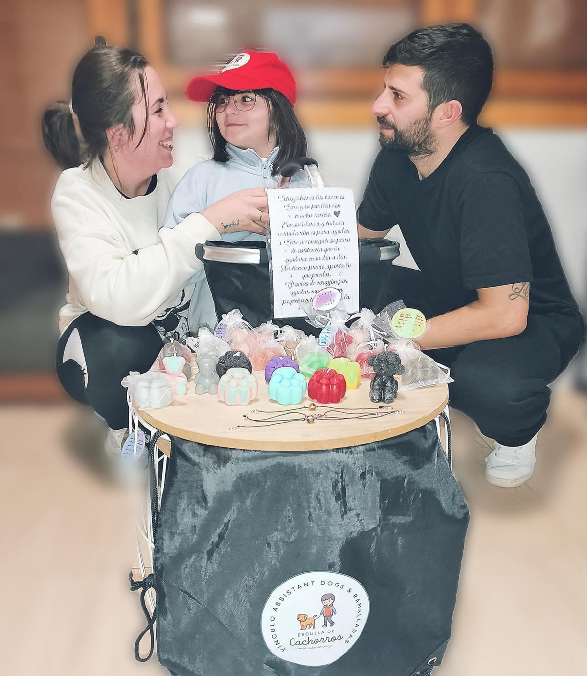 Alba y Abel con su hija Leire.