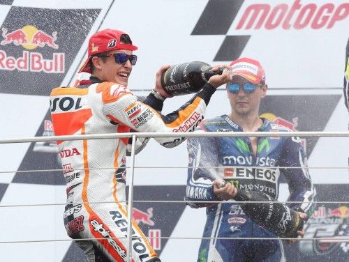 Un Márquez de diez sigue intratable en MotoGP