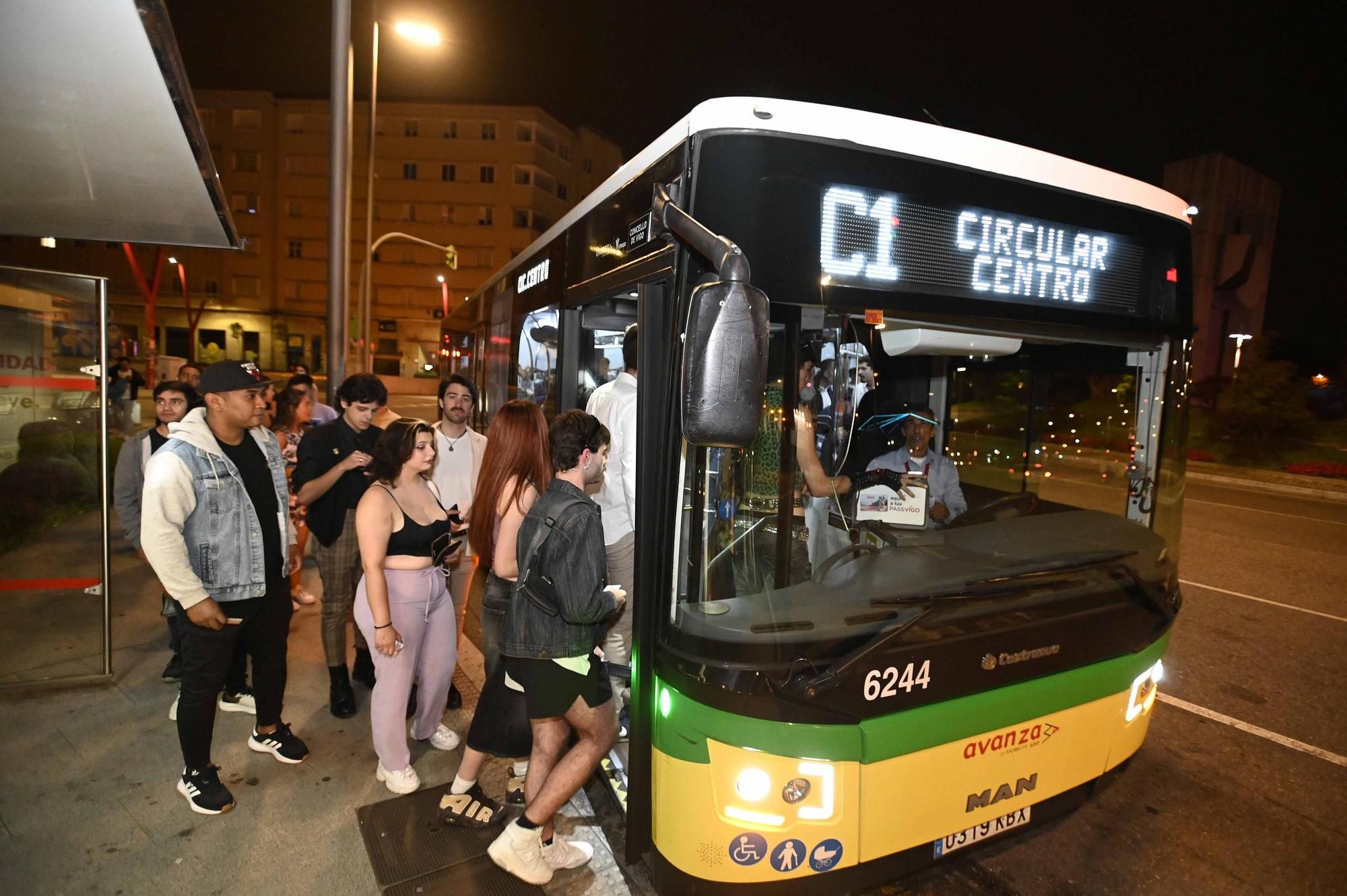 Vitrasa amplía los horarios nocturnos con la llegada del verano