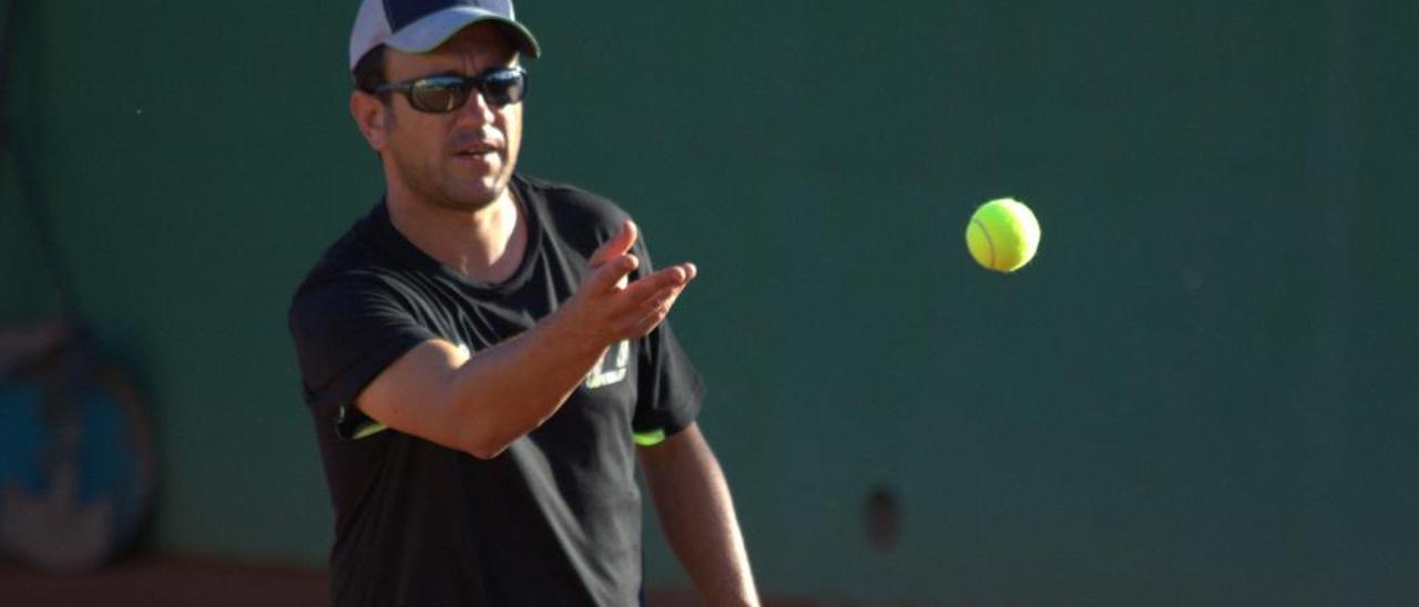 Javier Ferrer: &quot;Construiremos nueve pistas de tenis más en La Nucía&quot;