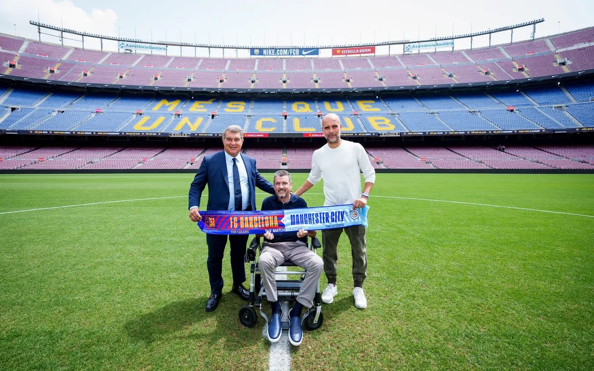 Joan Laporta, Juan Carlos Unzué y Pep Guardiola en el Spotify Camp Nou