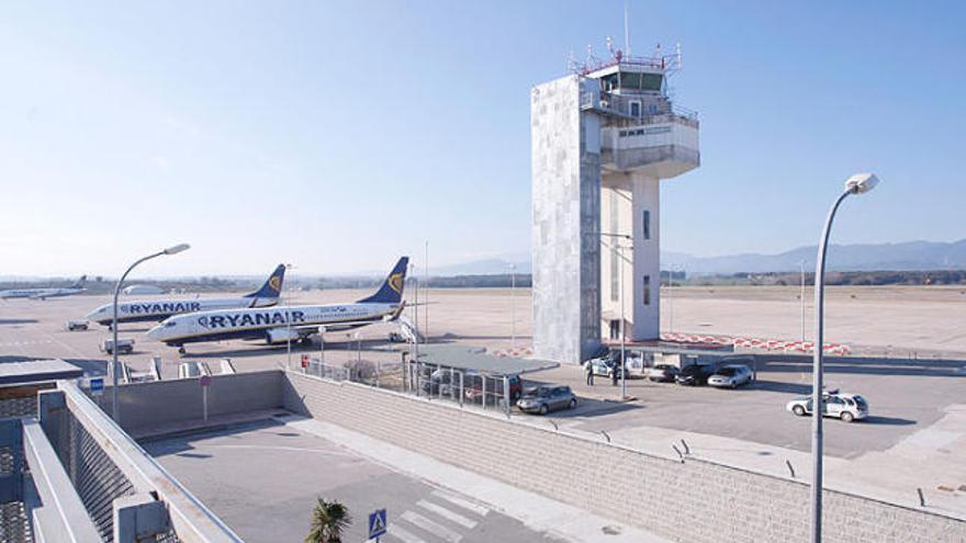 L&#039;aeroport de Girona, en una imatge d&#039;arxiu del desembre de 2010.