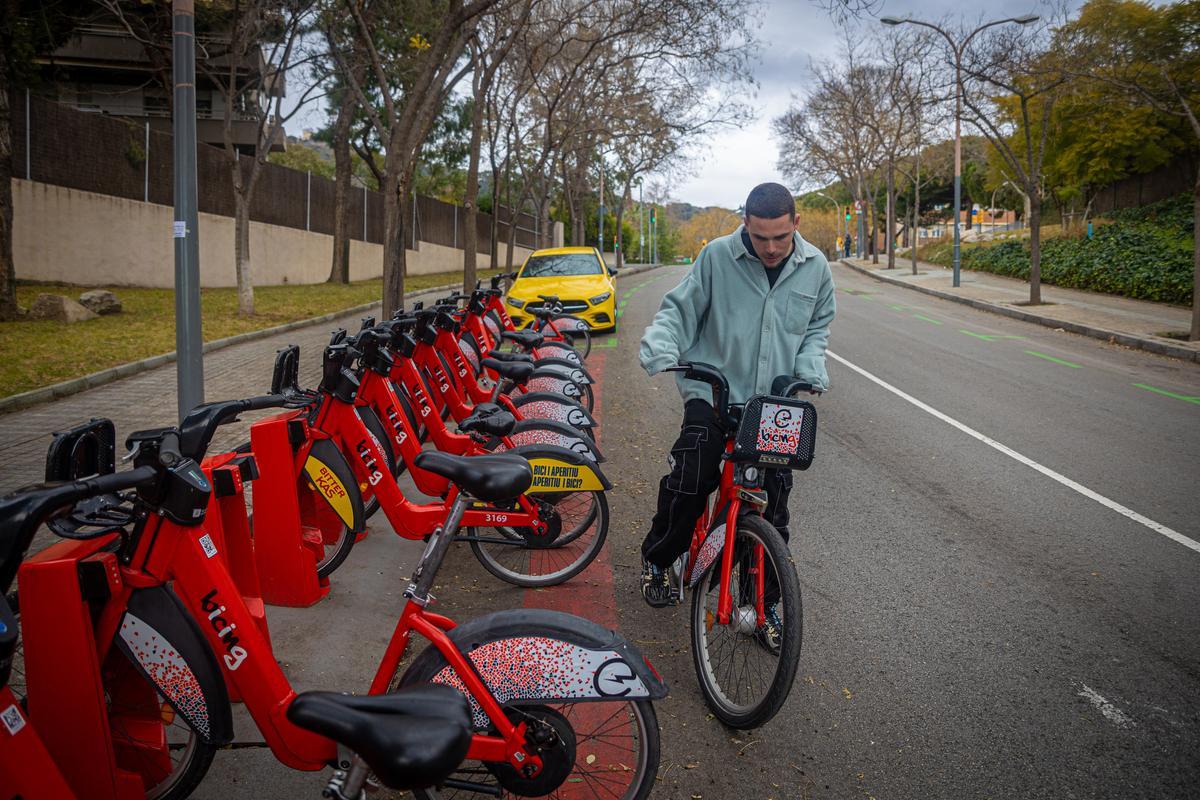 El estreno a medio gas del bicing metropolitano