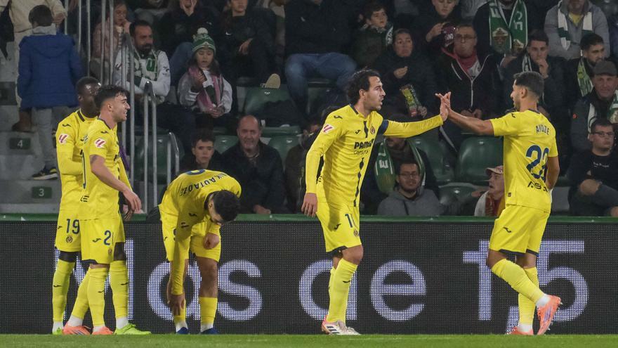 CRÓNICA: El Villarreal CF se dispara en LaLiga ante un gran Elche CF