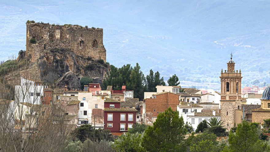 Castellnovo, la entrada a Espadán