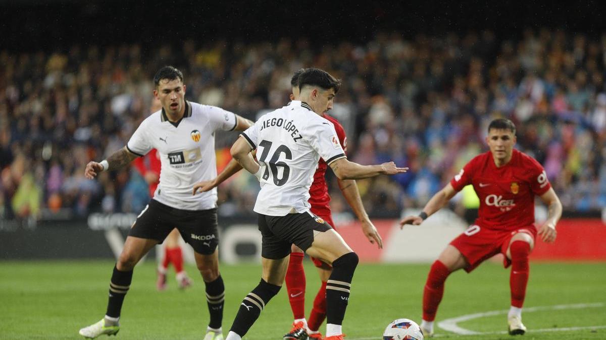 Diego López durante el Valencia - Mallorca