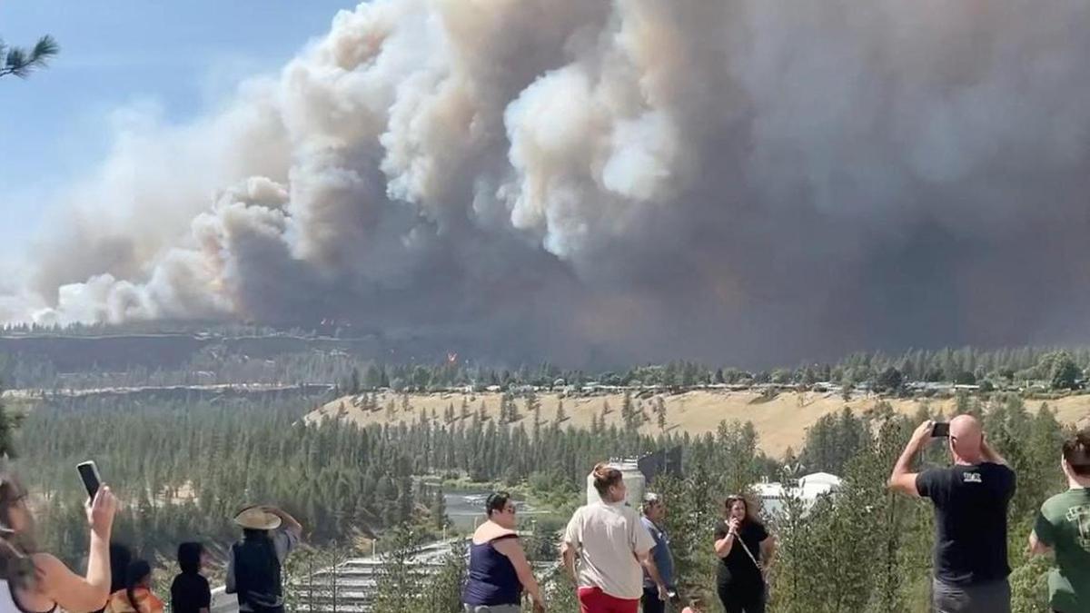 Miles de evacuados en el estado de Washington a causa de los incendios