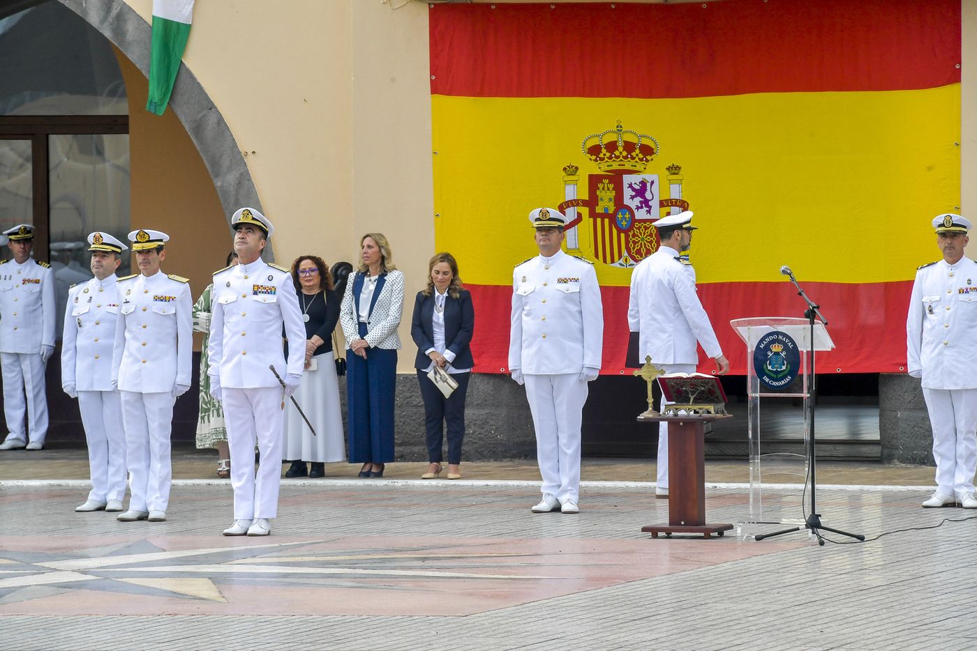 Toma de posesión de Santiago de Colsa, nuevo comandante almirante del Mando Naval de Canarias