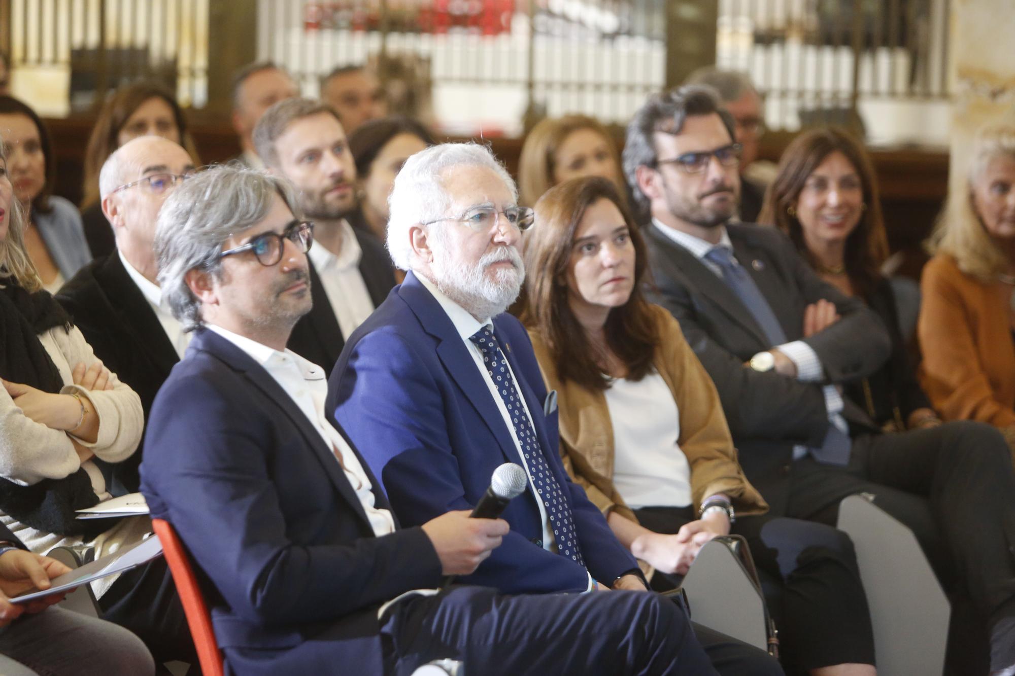 Diego González Rivas presenta en A Coruña su fundación