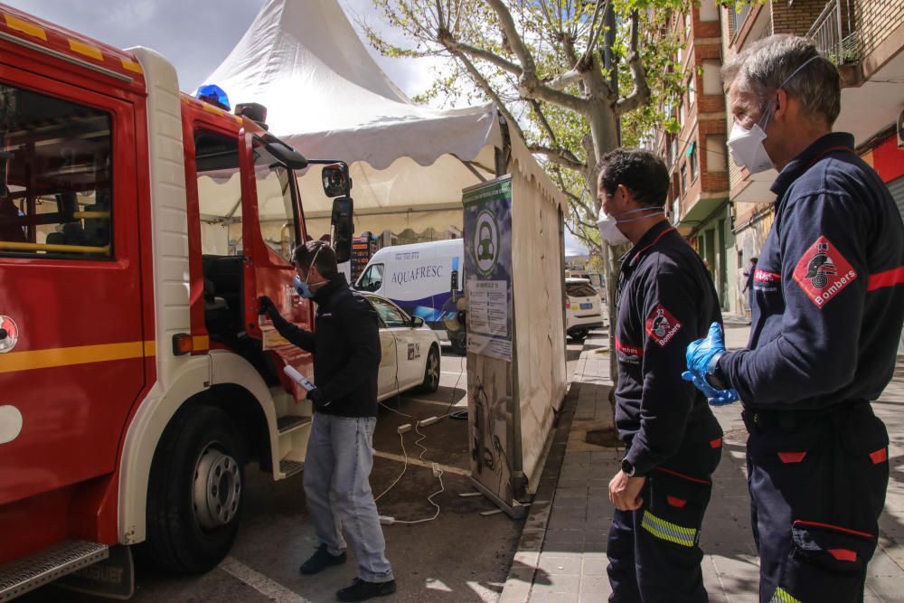 Una empresa de Cocentaina desinfecta vehículos ofi