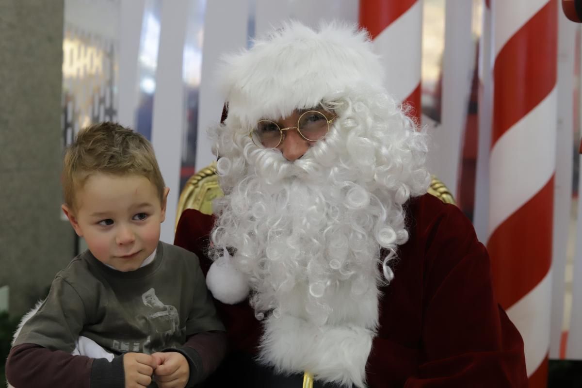 Fotos con Papá Noel realizadas el 22 de diciembre de 2017