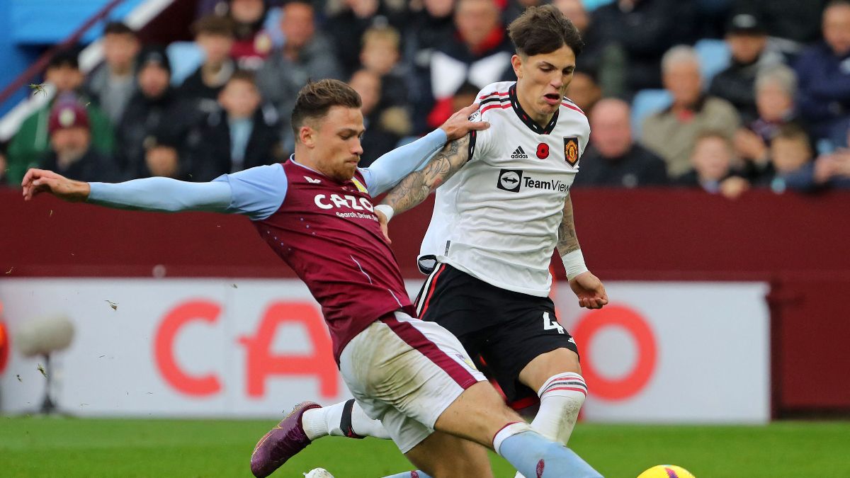 Garnacho repartió dos asistencias en la victoria del United al Aston Villa