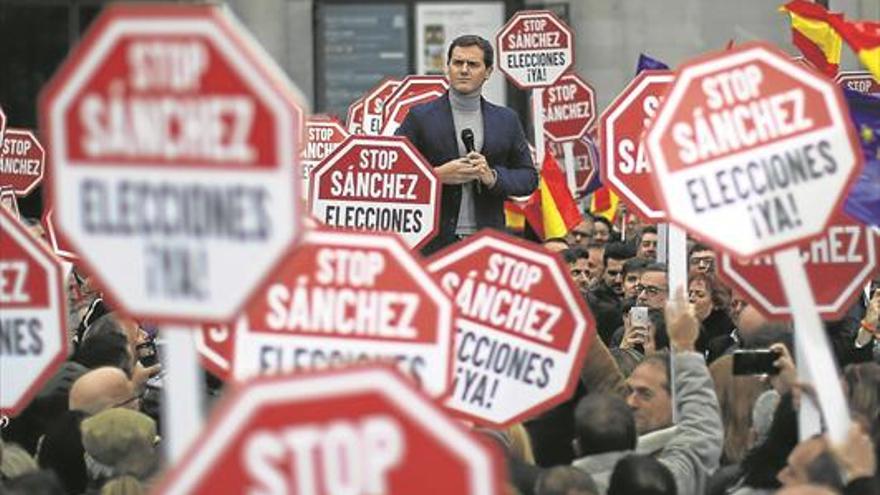 Rivera reta a Sánchez a incluir los indultos en su programa
