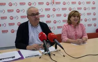 CC OO y UGT se concentran frente a la Junta en contra de las políticas de Empleo