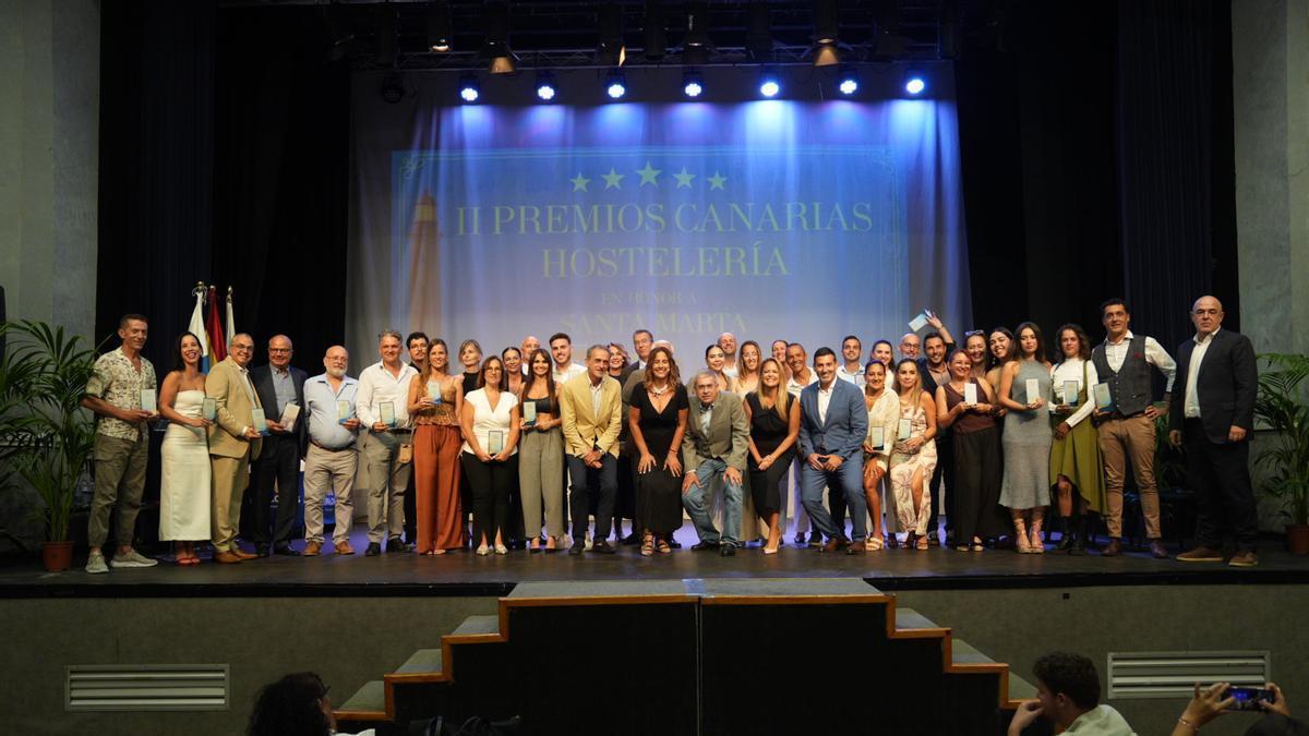 Foto de familia de la anterior edición de los Premios Canarias de Hostelería Santa Marta.