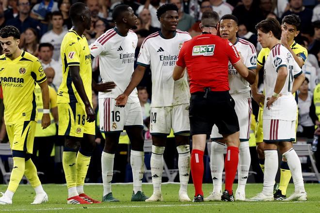 La polémica vuelve a tapar los problemas del Real Madrid