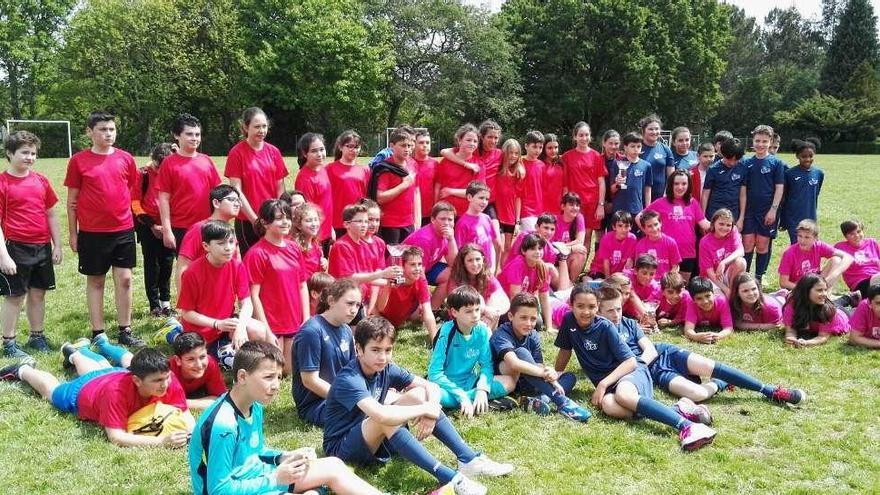 Figueiroa vence en el torneo de fútbol escolar celebrado en Lourdes