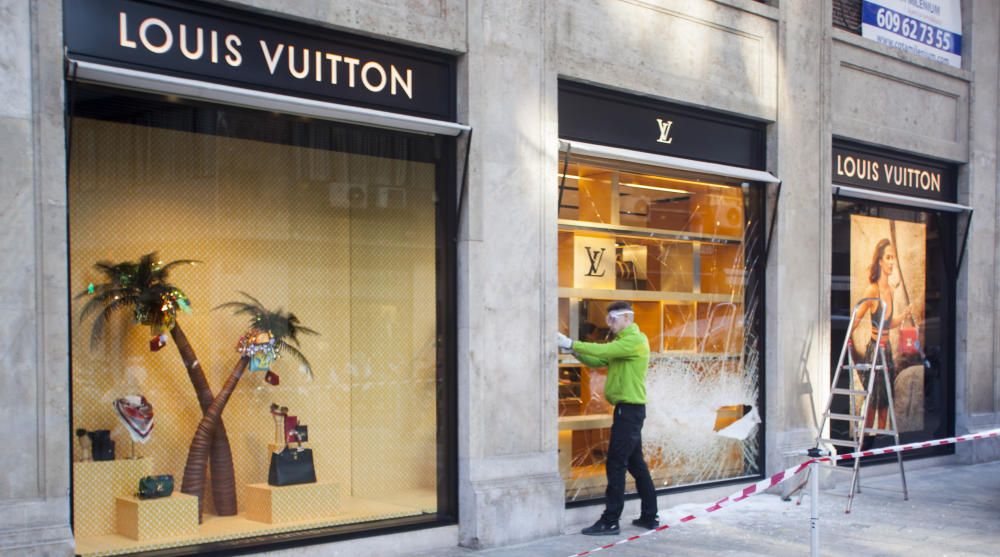 Asalto a la tienda Louis Vuitton en València