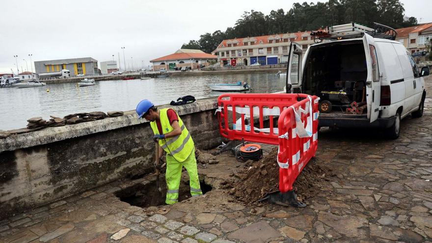 El paseo de O Cantiño es una de las máximas prioridades para el concello arousano. | // NOÉ PARGA