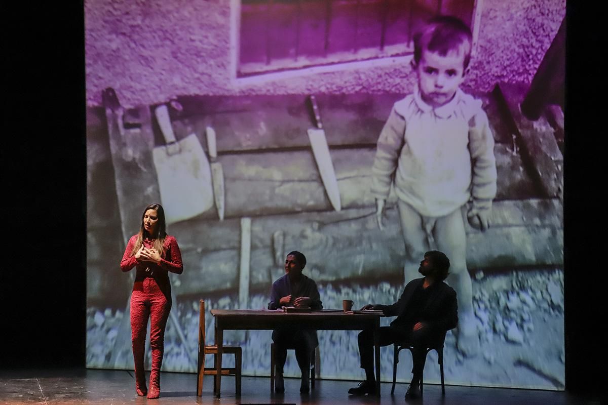 Lorca port Saura, el debut en el teatro de India Martínez