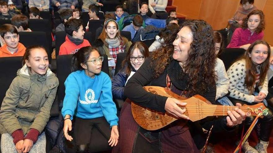 Seis artistas europeos, africanos e americanos suben ao escenario do festival da lusofonía Cantos na Maré