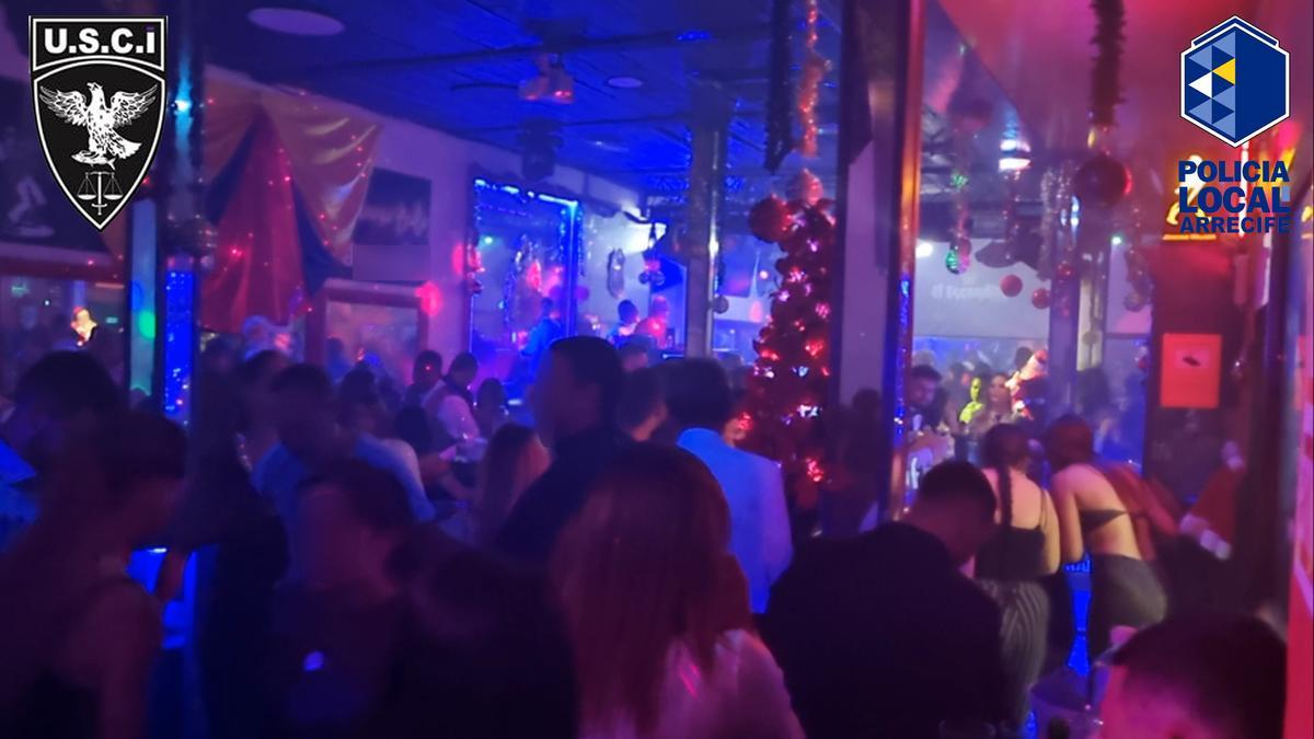 Una de las discotecas desalojadas en Arrecife en la madrugada del pasado 1 de enero.