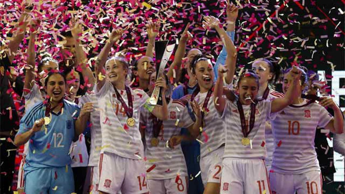 Celebración y declaraciones de la Selección de Fútbol Sala tras conquistar la Eurocopa