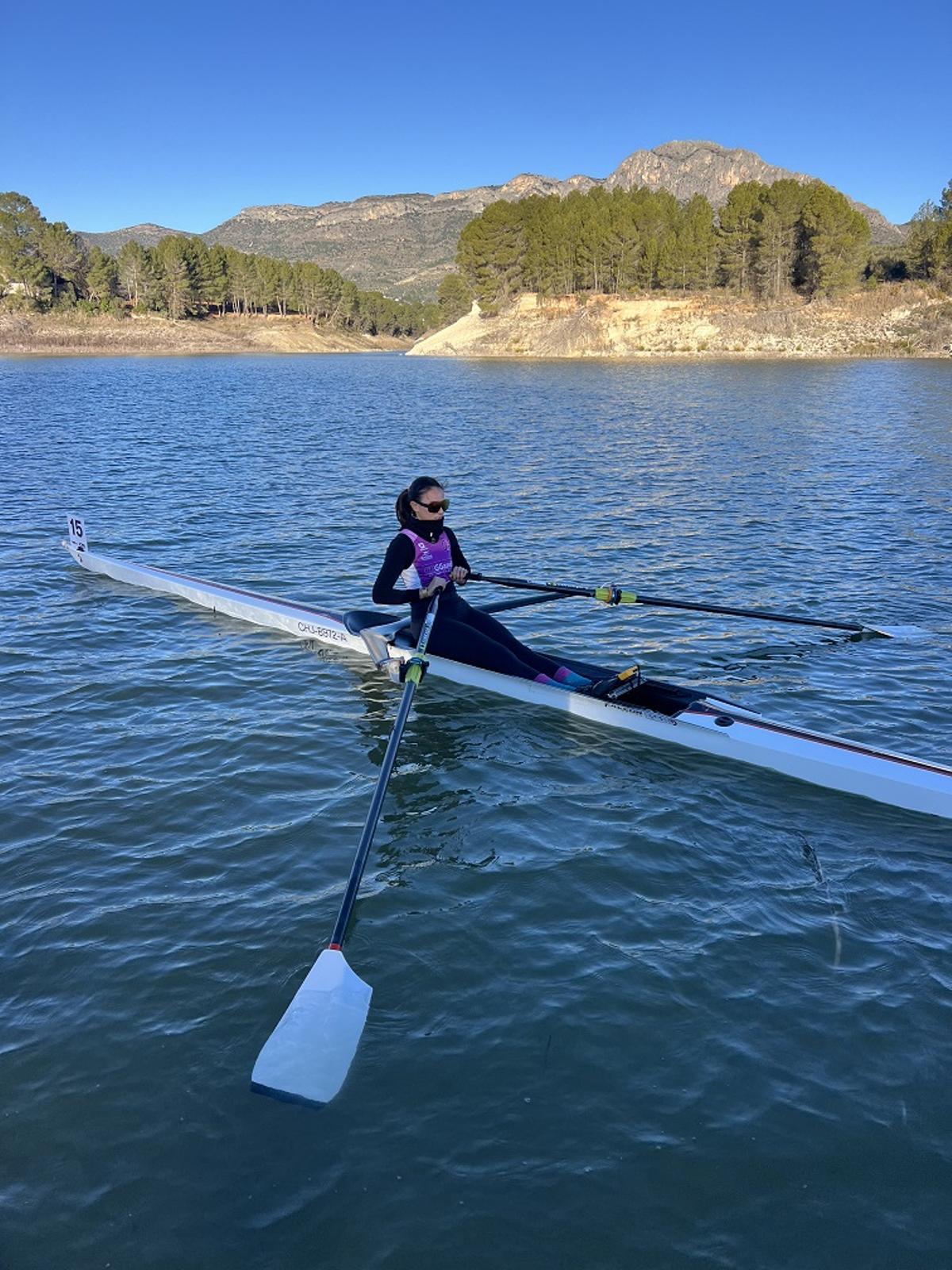 Carla Miralles, en acción, durante la competición autonómica