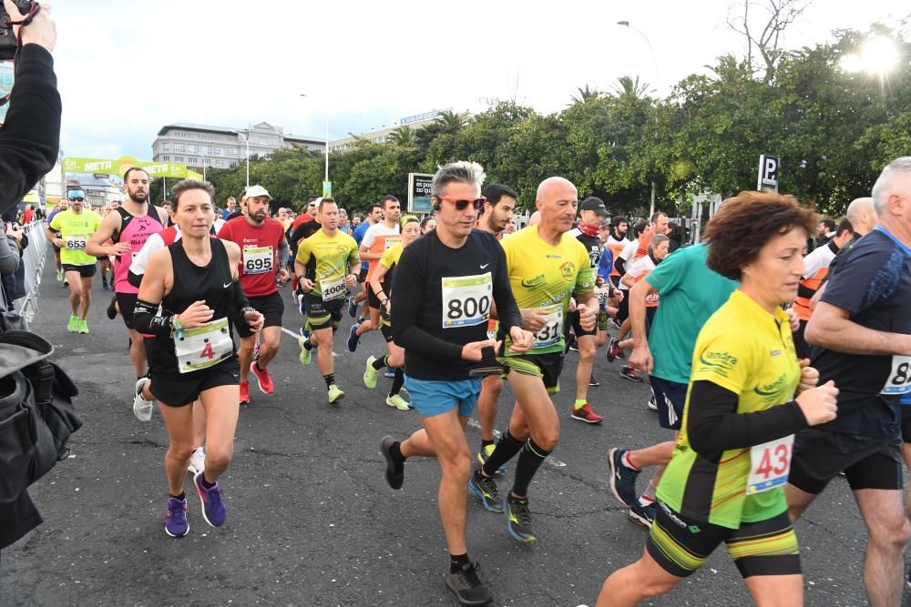 Búscate en la carrera de la Coruña21