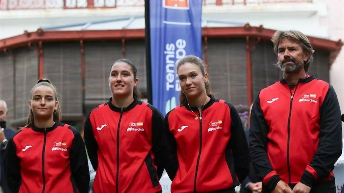 La alicantina Charo Esquiva cae en la final de la Europe Summer Cup