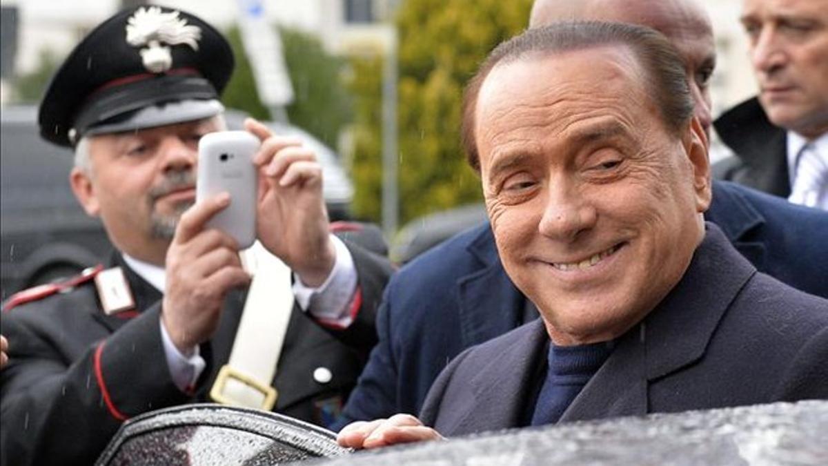 Berlusconi confía en tener de nuevo a Ibrahimovic en su equipo