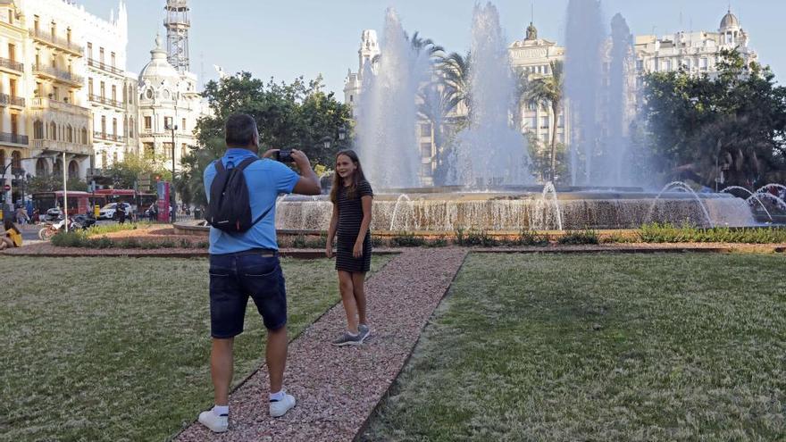 Ponen en valor la fuente de la plaza del Ayuntamiento