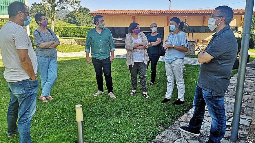 El BNG le expone al turismo rural su apuesta por el Ulla y el patrimonio etnográfico local