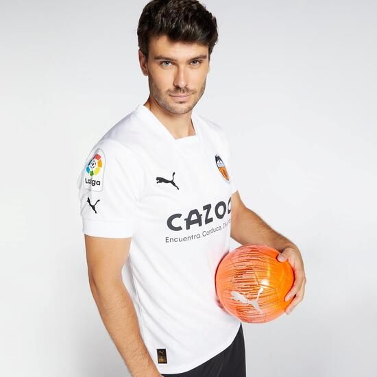 Oficial: La nueva camiseta del Valencia CF 22-23