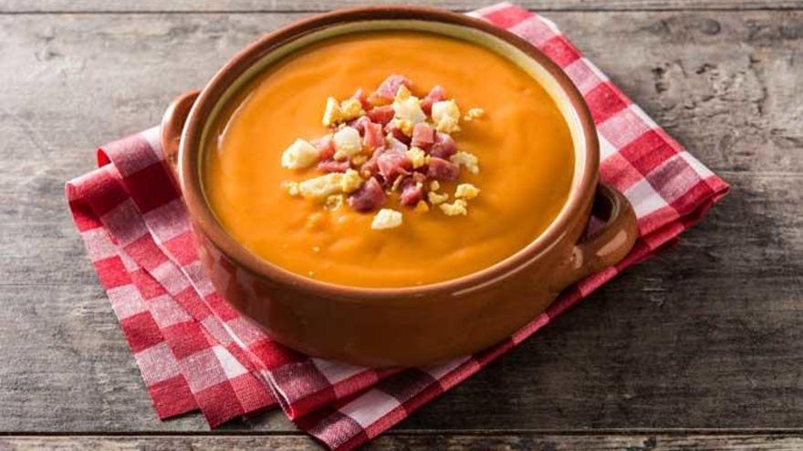 ¿Qué pasa si comes salmorejo todos los días en verano?