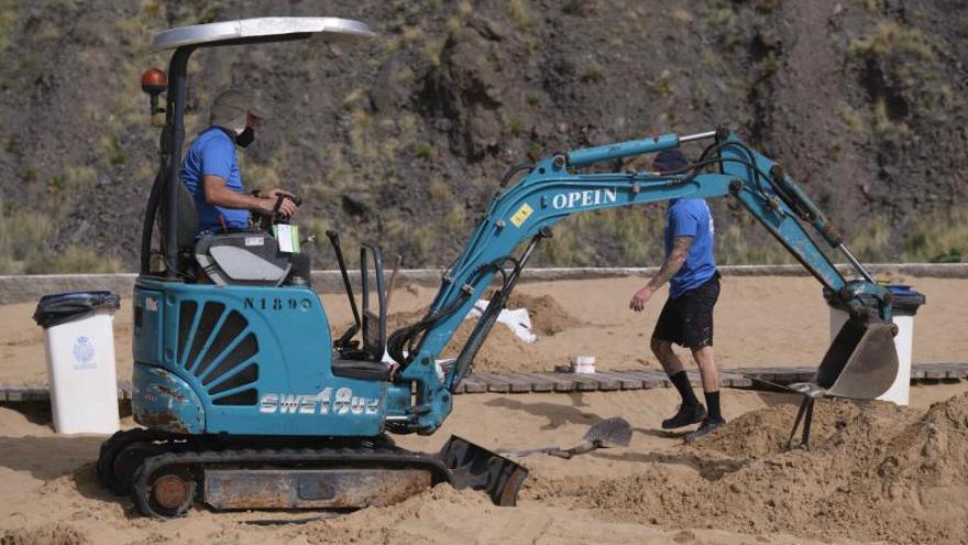 Comienza la instalación de la zona deportiva de Las Teresitas