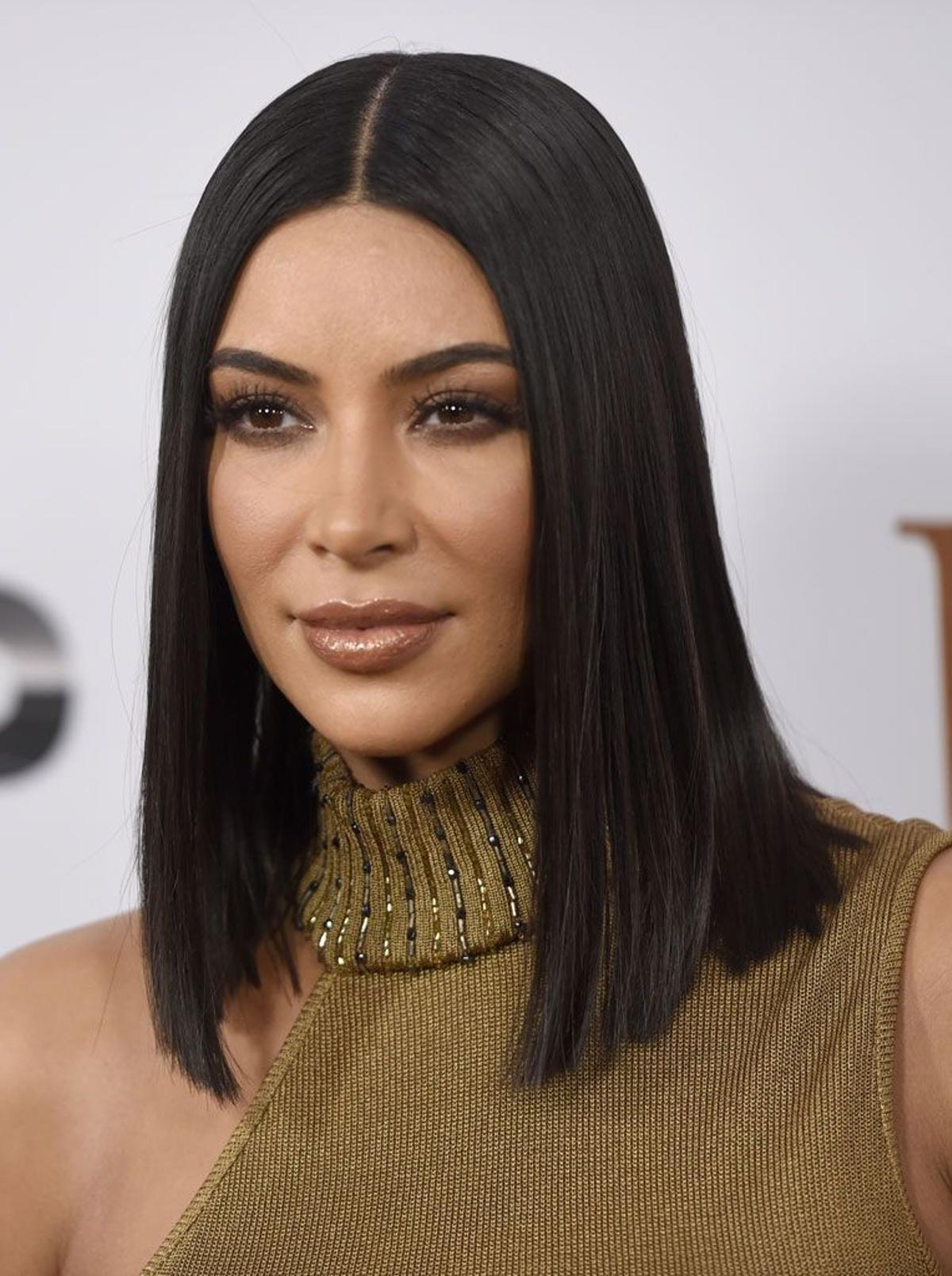 El beauty look de Kim Kardashian en el estreno de 'The Promise'