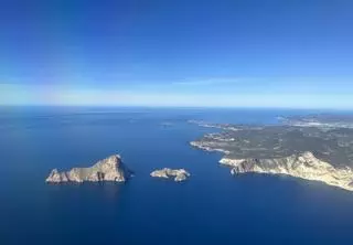Imaginario de Ibiza | El oeste desde el aire: cuando el cielo aguarda a los pies