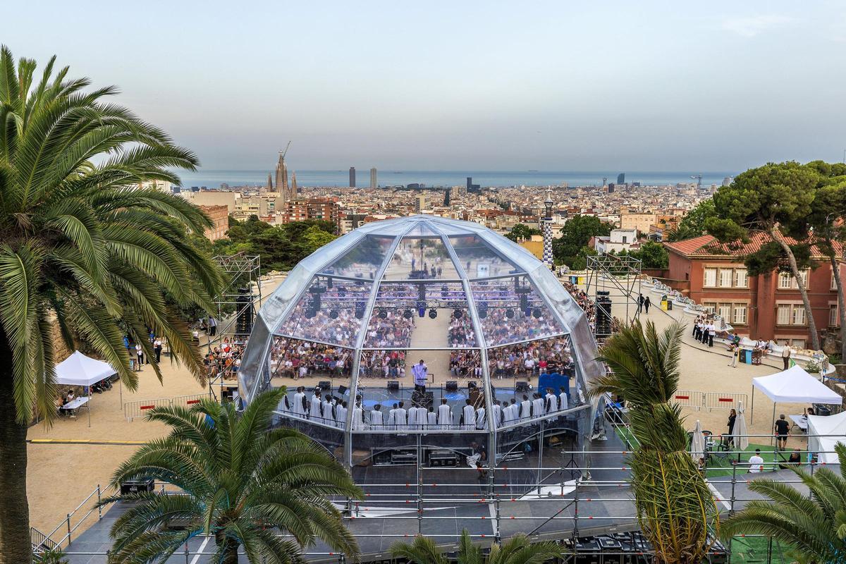 Concierto de la Escolania de Montserrat en el Park Güell de Barcelona, el 22 de junio de 2026